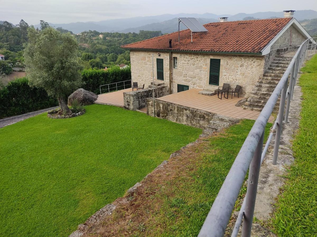 Casa Nos Penedos Guest House Arcos de Valdevez Exterior photo