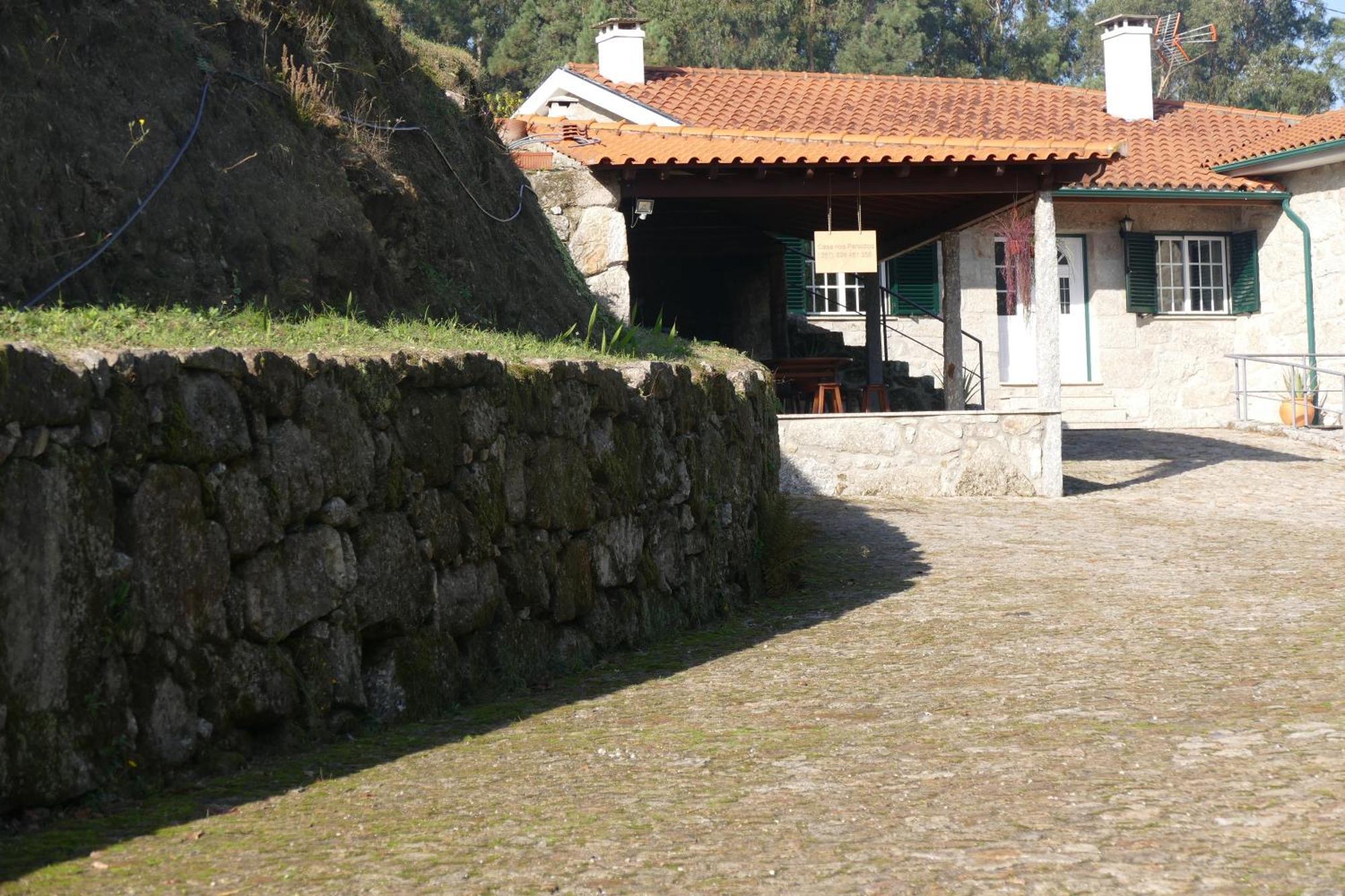 Casa Nos Penedos Guest House Arcos de Valdevez Exterior photo